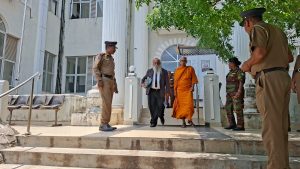 திருகோணமலை கடற்கரை சட்டவிரோத கட்டுமானம் மற்றும் சர்ச்சைக்குரிய புத்தர்சிலை தொடர்பான வழக்கு புதன்கிழமை (17) திர