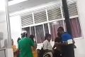 ஹோமாகம, மீகொட பகுதியில் வெசாக் தானசாலை அருகே வாகனம் ஒன்று கூட்டத்தினரின் மீது பாய்ந்ததில் மூன்று